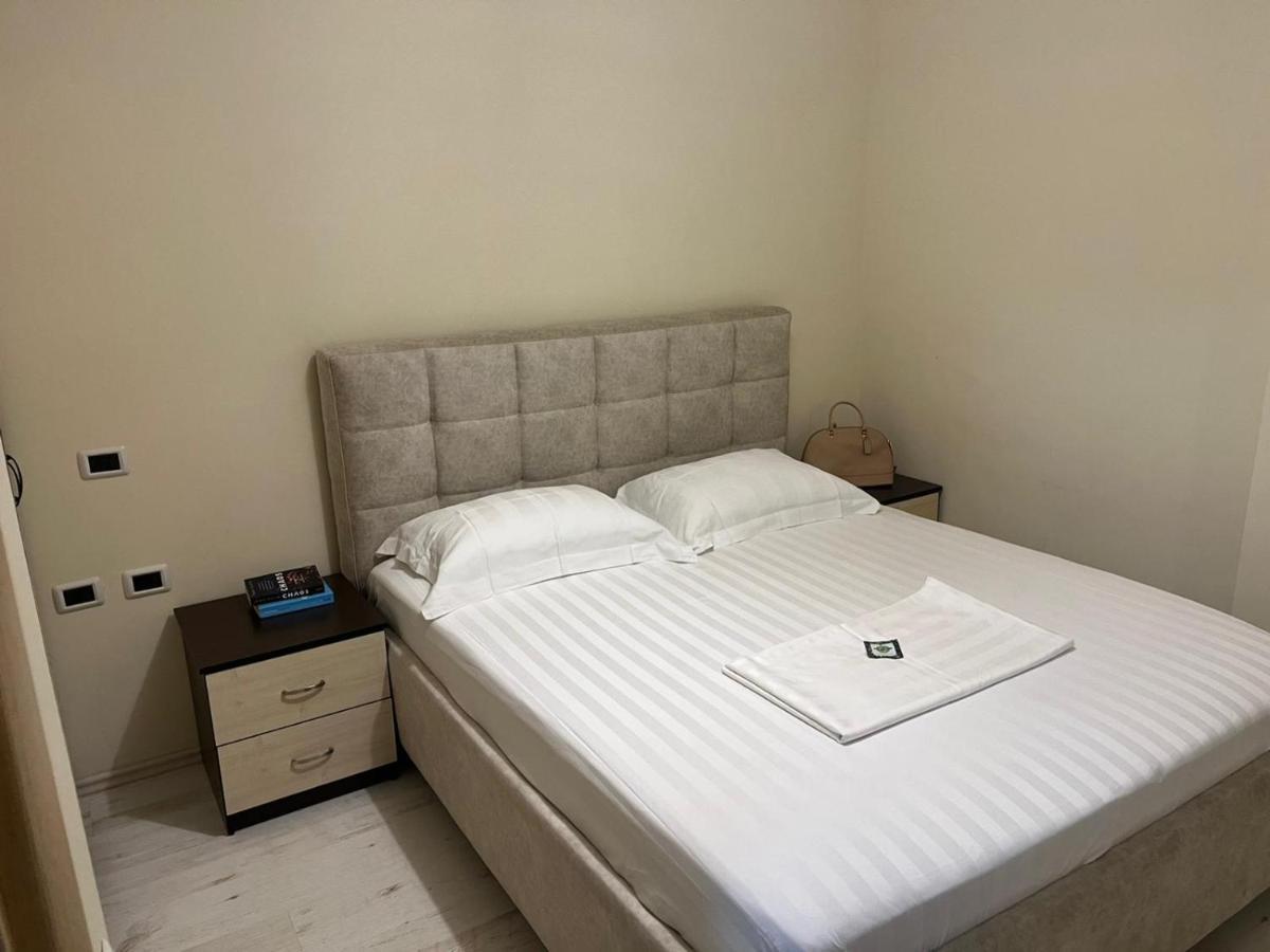 Apartment In Qerret Golem  Exterior photo