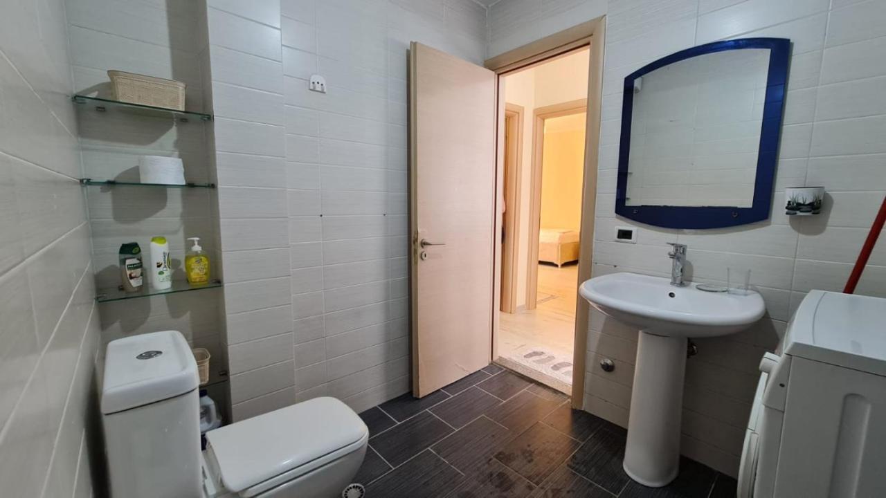 Apartment In Qerret Golem  Exterior photo